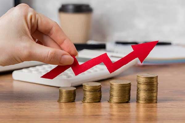 黄金股再度演绎涨停潮：挖掘低位金矿资源股